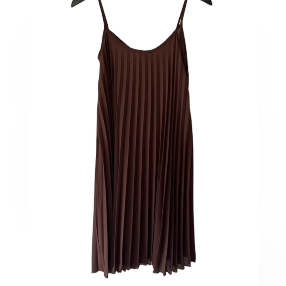 See You Monday Pleated Brown Dress Size: S
